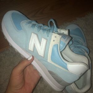 New balance shoes